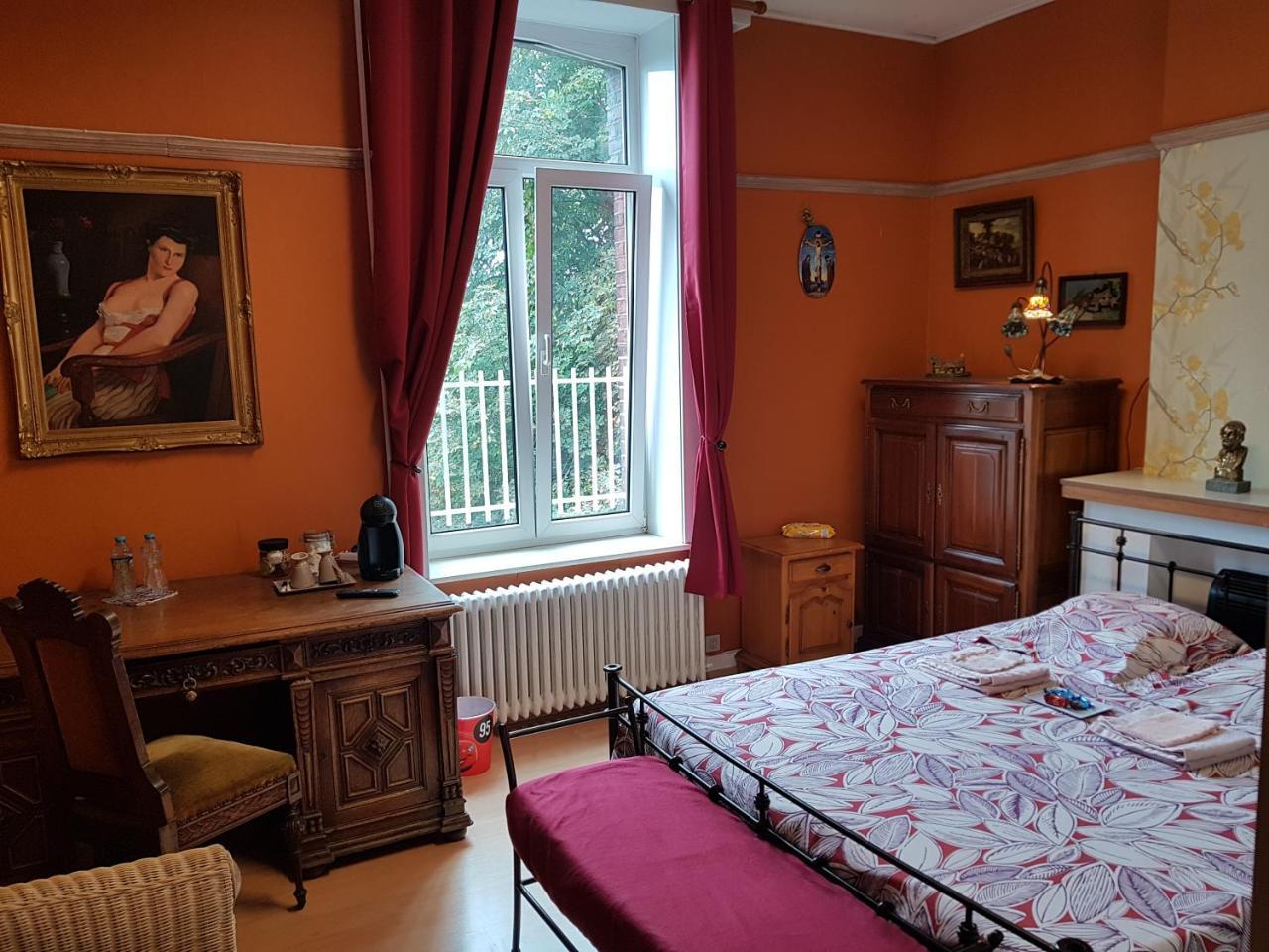 Chateau Lambert Moulinsart Hotel, Shuttle Airport, Long Term Parking, Snooker, Large Terrasse, Dinner, Breakfast شارلروا المظهر الخارجي الصورة